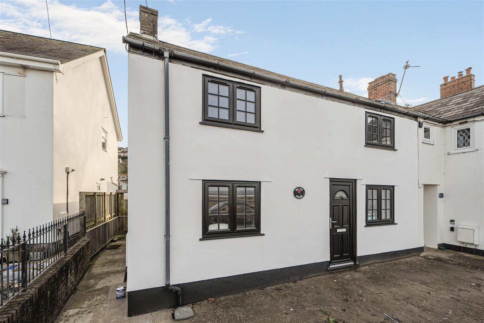 Beach Road, Penclawdd, Swansea, SA4 3YN